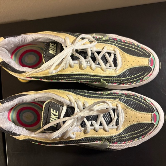 Women’s size 9.5 Nike Shock! Vibrant colors and super comfortable. - Picture 2 of 6